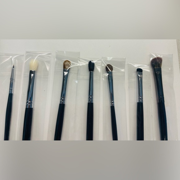 MORPHE THE JAMES CHARLES THE EYE BRUSH SET - Picture 4 of 5